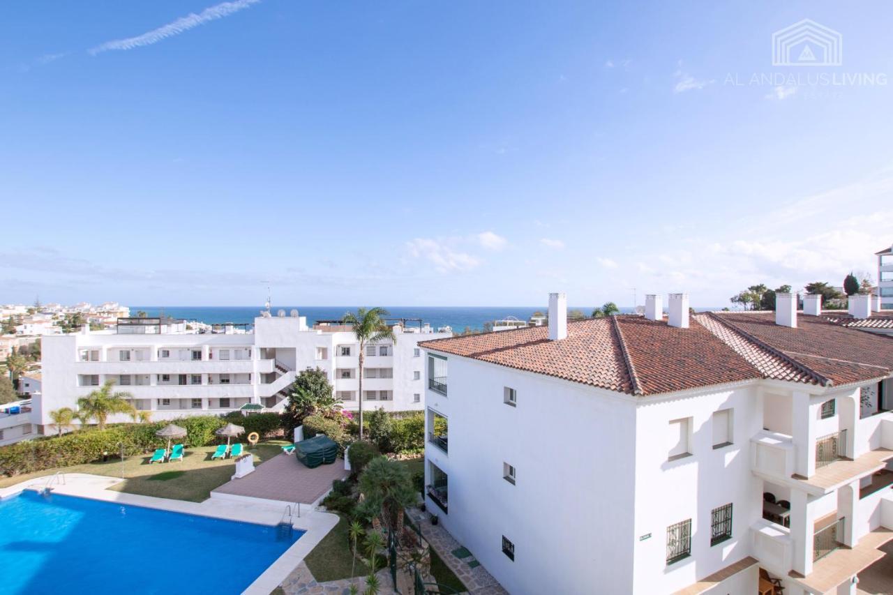 Scandinavian Style Apartment With Amazing Sea Views And South West Facing Sunny Terrace In Miraflores Walking Distance To The Beach! Малага Екстериор снимка