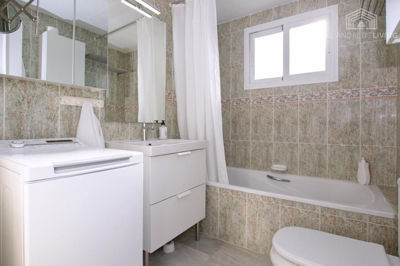 Scandinavian Style Apartment With Amazing Sea Views And South West Facing Sunny Terrace In Miraflores Walking Distance To The Beach! Малага Екстериор снимка