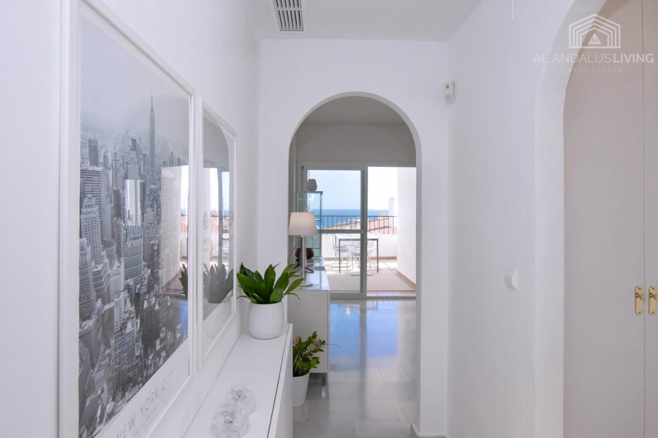Scandinavian Style Apartment With Amazing Sea Views And South West Facing Sunny Terrace In Miraflores Walking Distance To The Beach! Малага Екстериор снимка