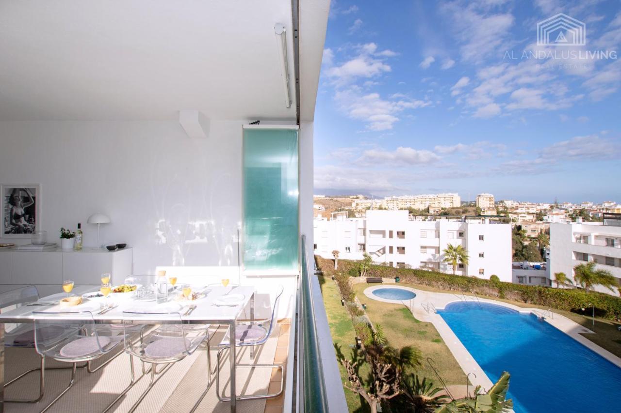 Scandinavian Style Apartment With Amazing Sea Views And South West Facing Sunny Terrace In Miraflores Walking Distance To The Beach! Малага Екстериор снимка